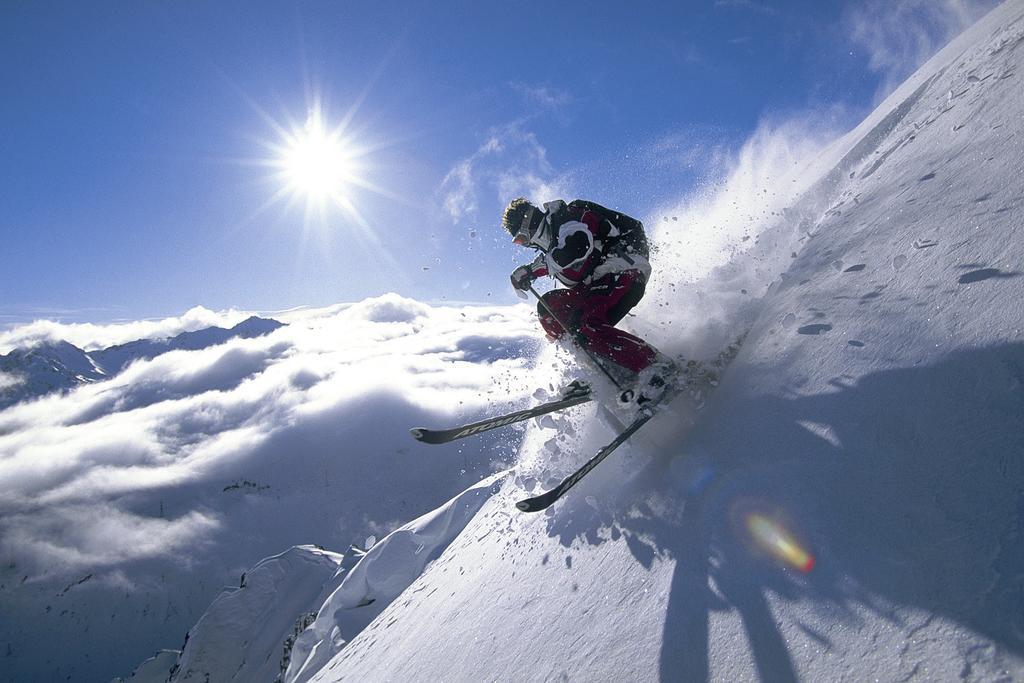 ホテル Alpenpension Elferblick ノイシュティフト・イム・シュトゥーバイタール エクステリア 写真