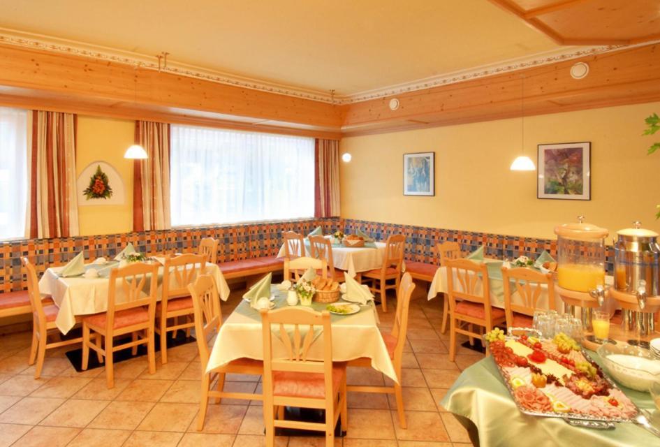 Alpenpension Elferblick ノイシュティフト・イム・シュトゥーバイタール エクステリア 写真